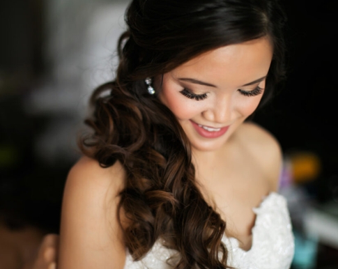 Griffeth and Sarah Whitehurst embrace on the mezzanine of Whitehurst Gallery.