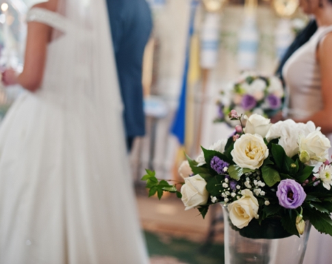 Griffeth and Sarah Whitehurst embrace on the mezzanine of Whitehurst Gallery.